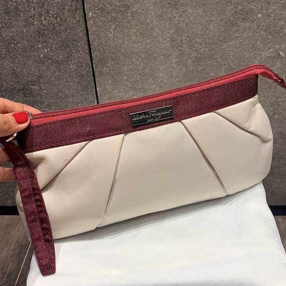 NWOT Salvatore Ferragamo Parfume  Cosmetic Pouch - Picture 2 of 7